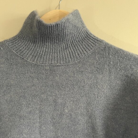 NWT Truth Oversized Mock Neck Sweater Women’s Medium – Blue Cozy Soft Pullover - Picture 10 of 10